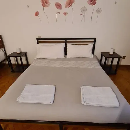 Dock Bay Lodge - Hostel *