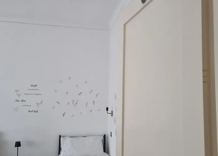 Dock Bay Hostello * Terst