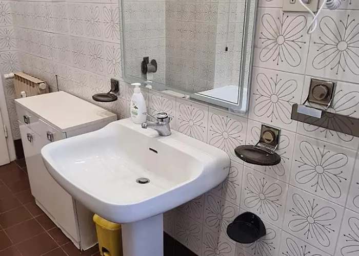 Hostel Dock Bay Hostello Terst