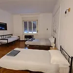 Dock Bay Hostello 的里雅斯特