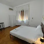 旅馆 Dock Bay Hostello