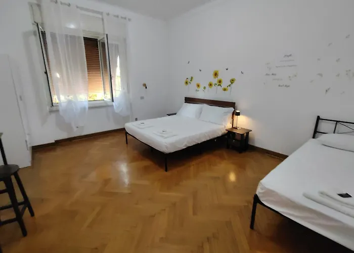 Dock Bay Hostello Hostel *