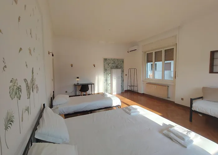 Dock Bay Hostello 호스텔 트리에스테