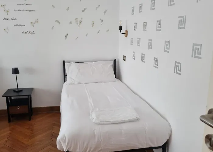 Hostel Dock Bay Hostello