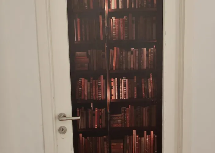 Hostel Dock Bay Hostello *