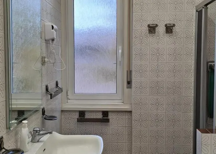 Hostel Dock Bay Hostello